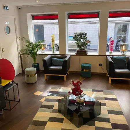 Hotel Western Empire Elysees 3*