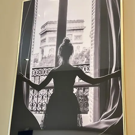 Western Empire Elysees Hotel