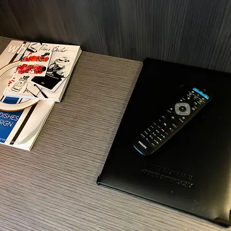 Hotel Western Empire Elysees 3*