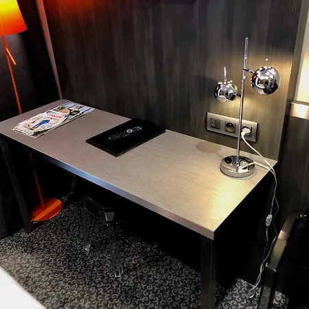 Western Empire Elysees 3*