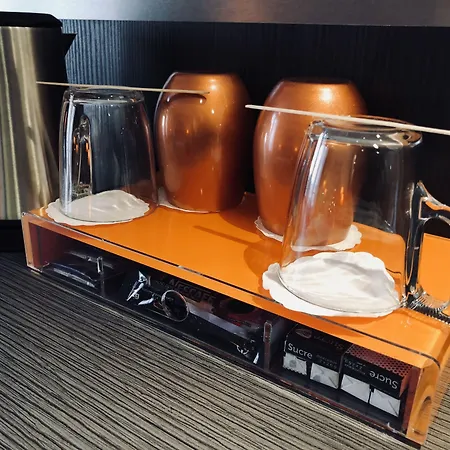 Western Empire Elysees Hotel 3*