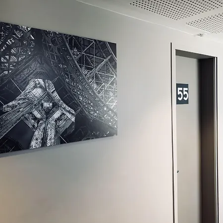 Western Empire Elysees Paris