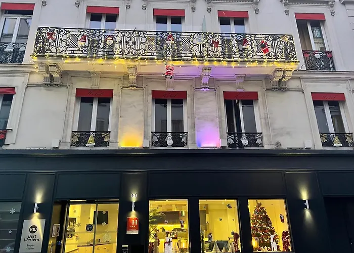 Western Empire Elysees Paryż