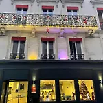 Western Empire Elysees Paris
