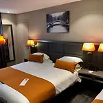 Western Empire Elysees 3* Paryż