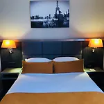 Western Empire Elysees Hotel 3*