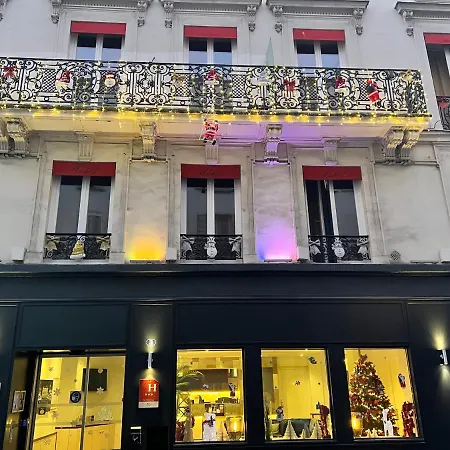 Western Empire Elysees Paris