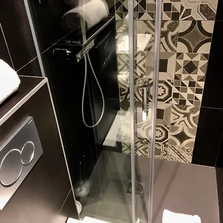 Hotel Western Empire Elysees 3*