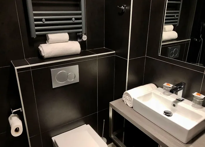 Western Empire Elysees Hotel Parigi
