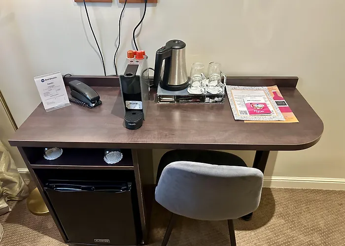 베스트 웨스턴 엠파이어 엘리제