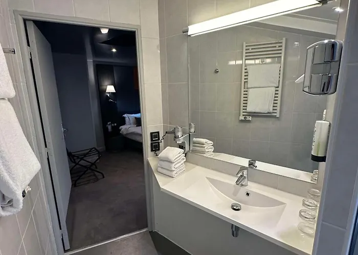 베스트 웨스턴 엠파이어 엘리제 호텔