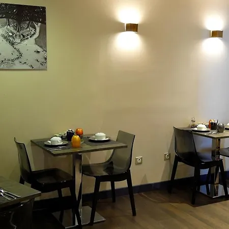 Western Empire Elysees Hotel Parijs