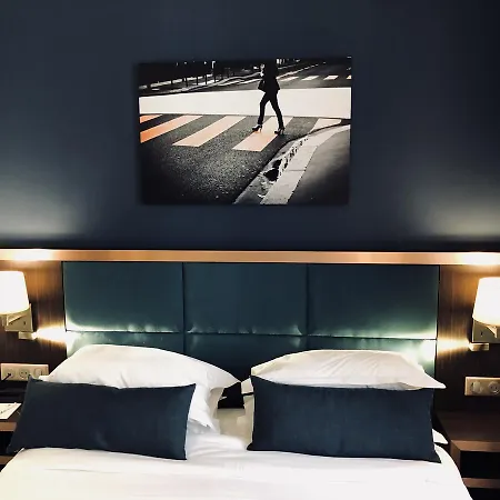 Hotel Western Empire Elysees 3*